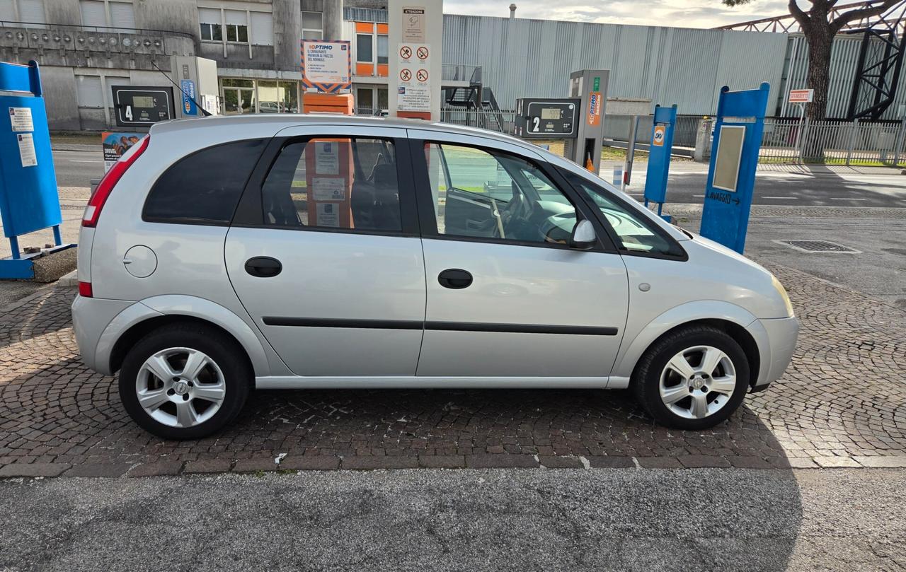 Opel Meriva 1.4 16V con 176.000km Neopatentati ok