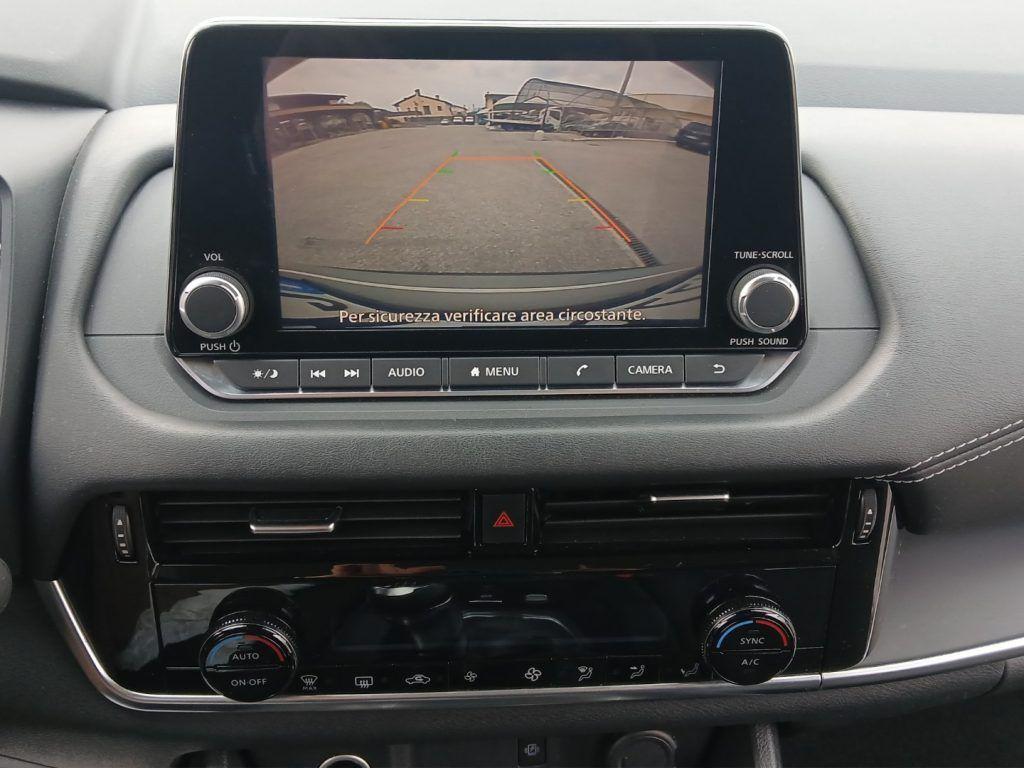 Nissan Qashqai MHEV 140 CV Business