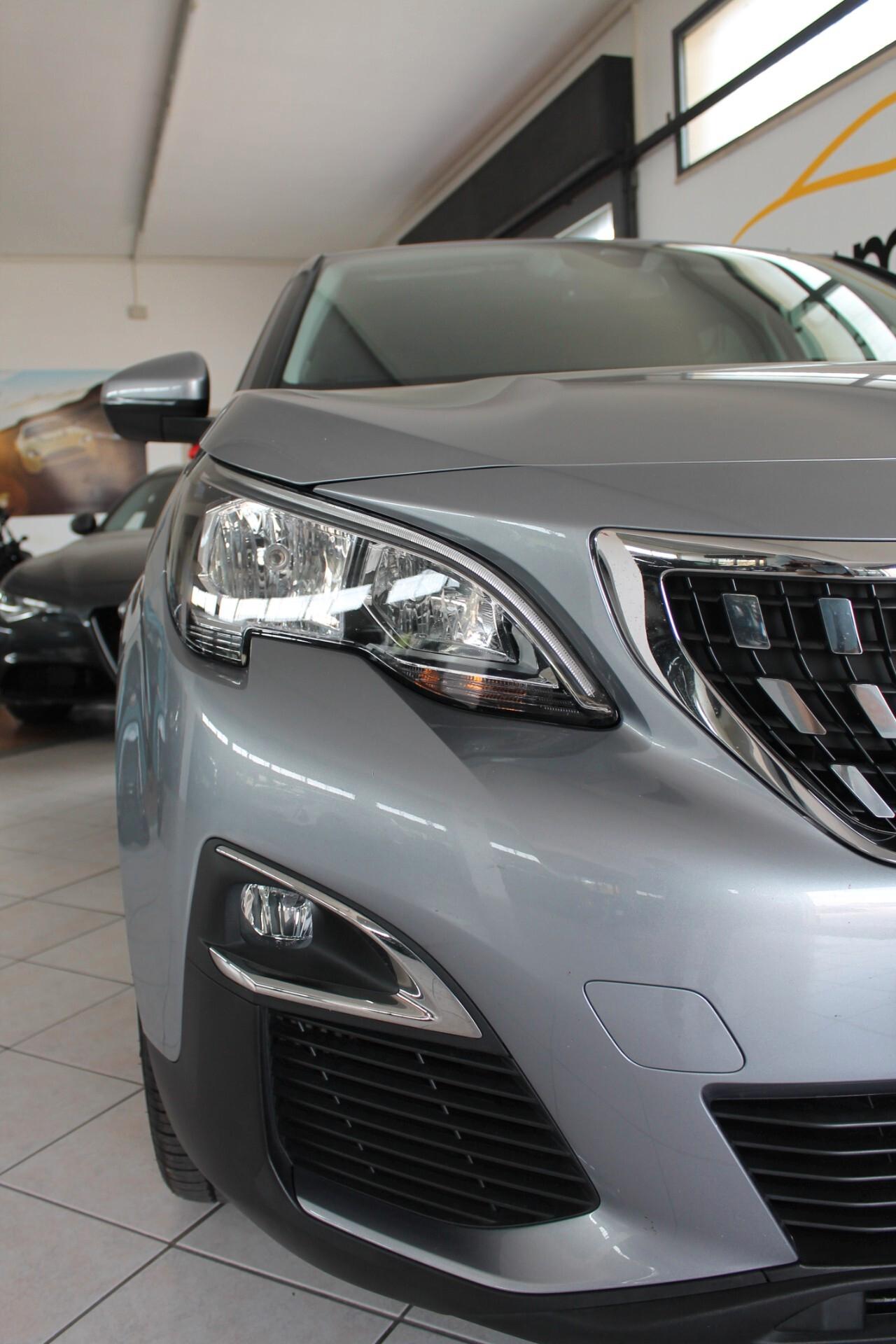 Peugeot 3008 BlueHDi 130 S&S EAT8 Active