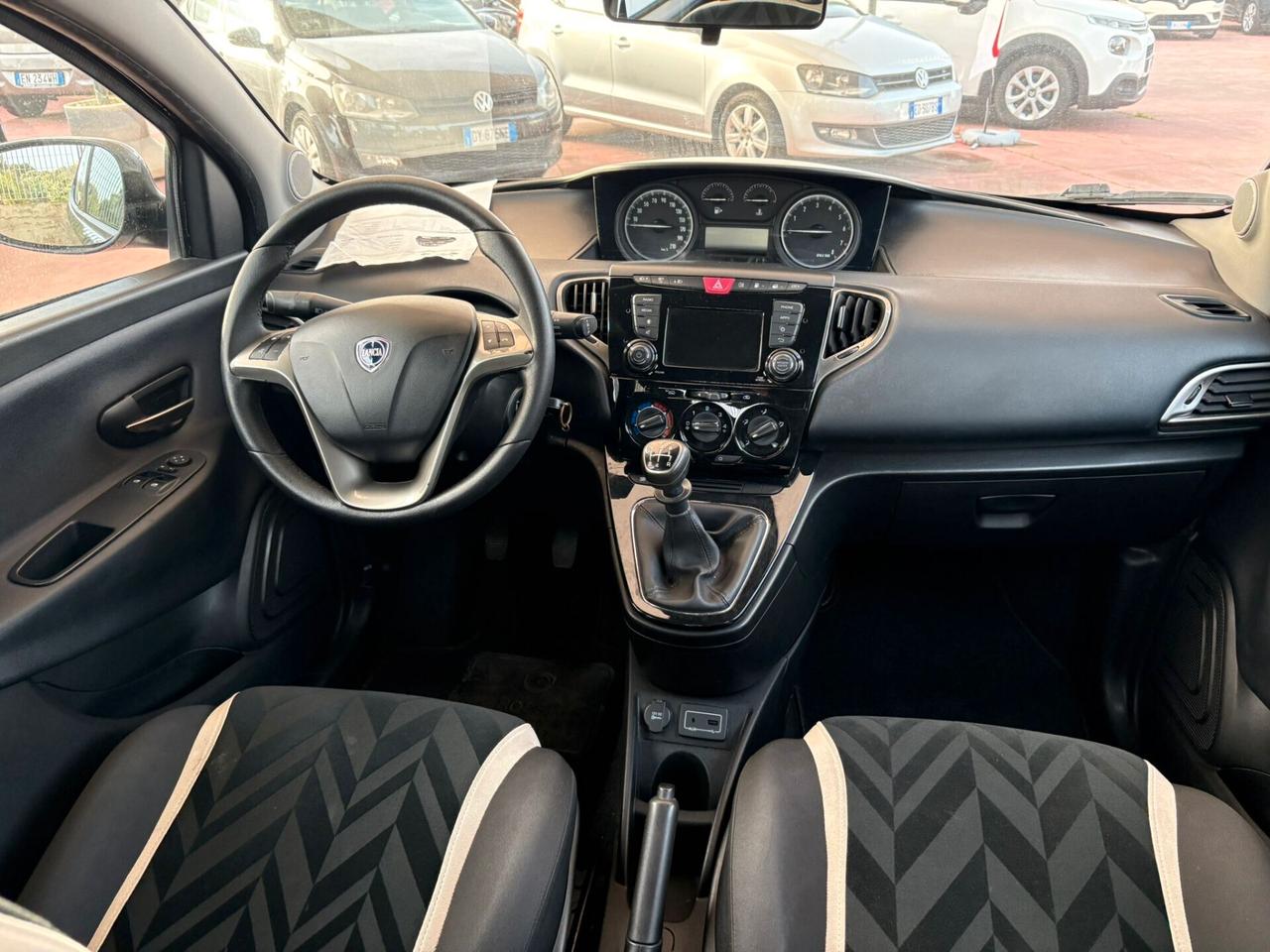 Lancia Ypsilon 1.2 69 CV 5 porte GPL Ecochic Mya