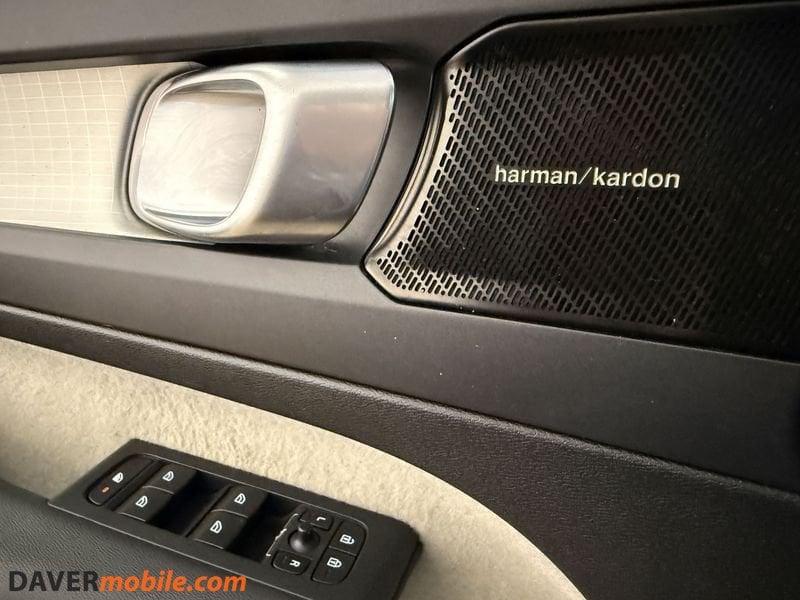 Volvo XC40 XC40 D3 AWD Geartronic Momentum