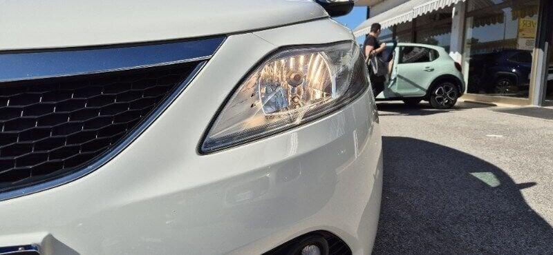 Lancia Ypsilon Ypsilon 0.9 TwinAir 5 porte Metano Ecochic Platinum