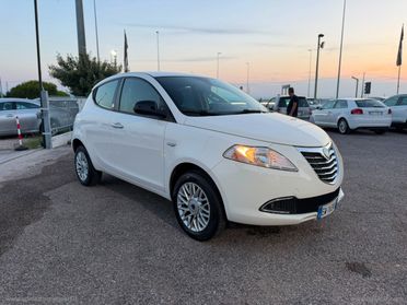 LANCIA Ypsilon 0.9 T.Air 85CV 5p. Met.Ec. Gold