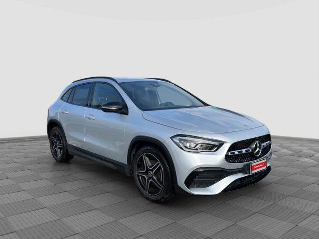 MERCEDES-BENZ CLA sse GLA GLA 200 d Automatic PREMIUM