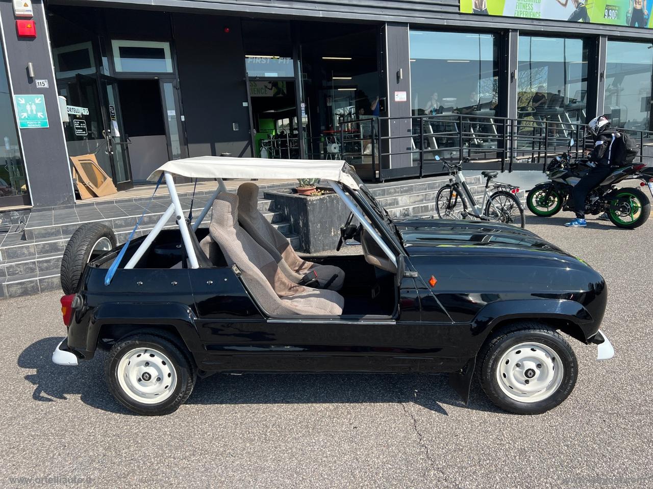 RENAULT 4 950 Frog DA COLLEZIONE