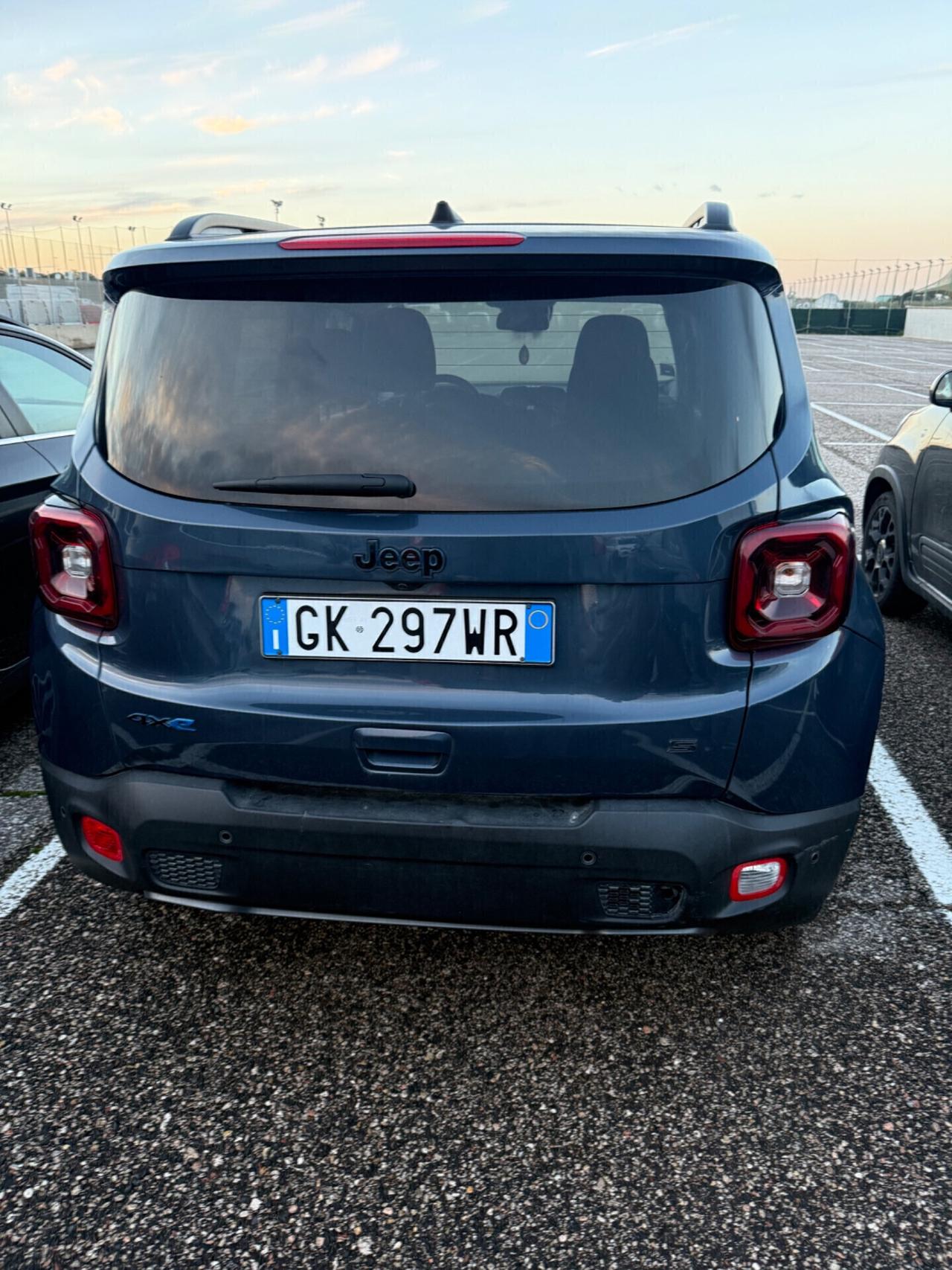 Jeep Renegade 1.3 T4 240CV PHEV 4xe AT6 S