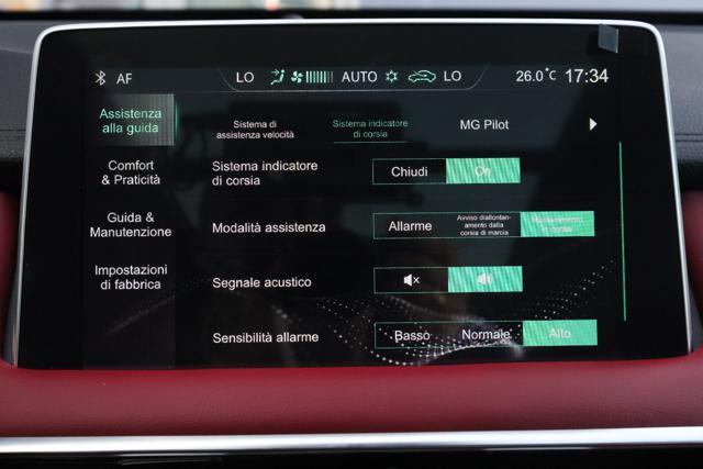 MG EHS Plug-in Hybrid Exclusive