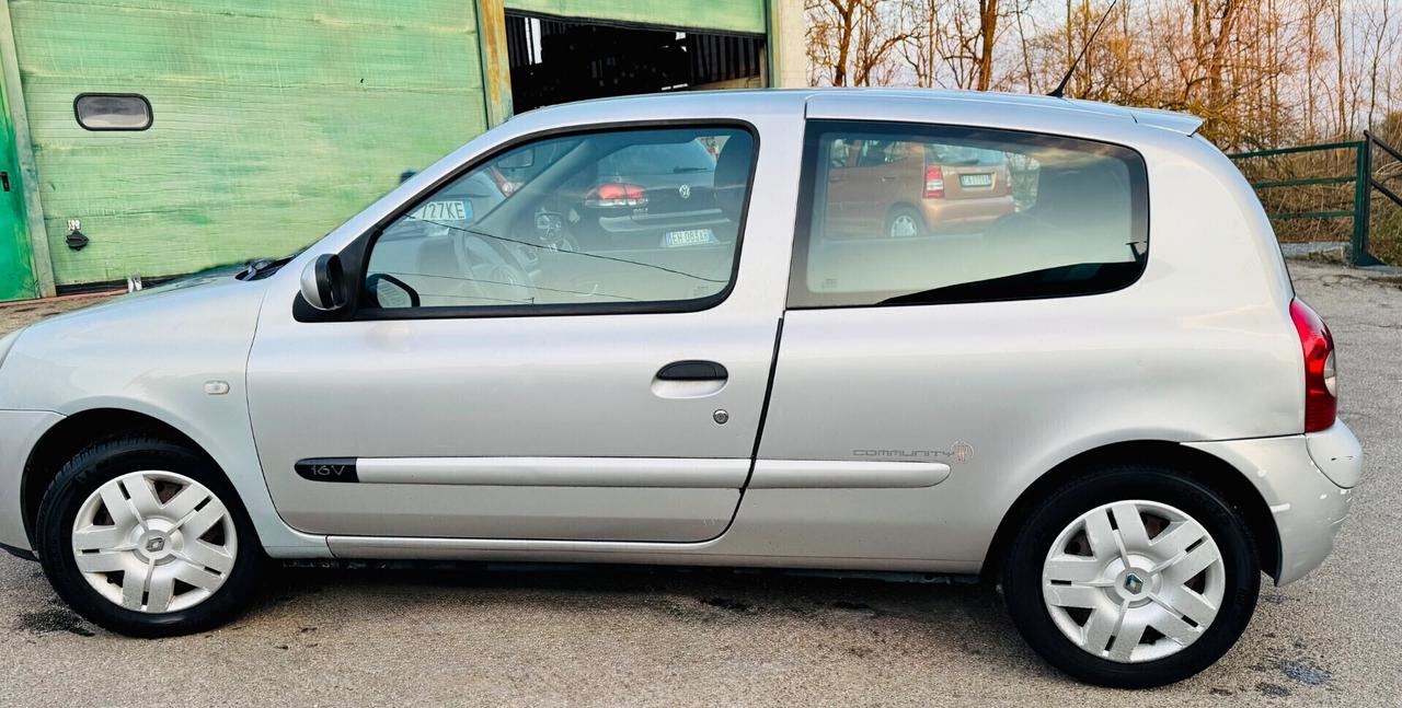 Renault Clio 1.2 3 porte Ok Neopatentati