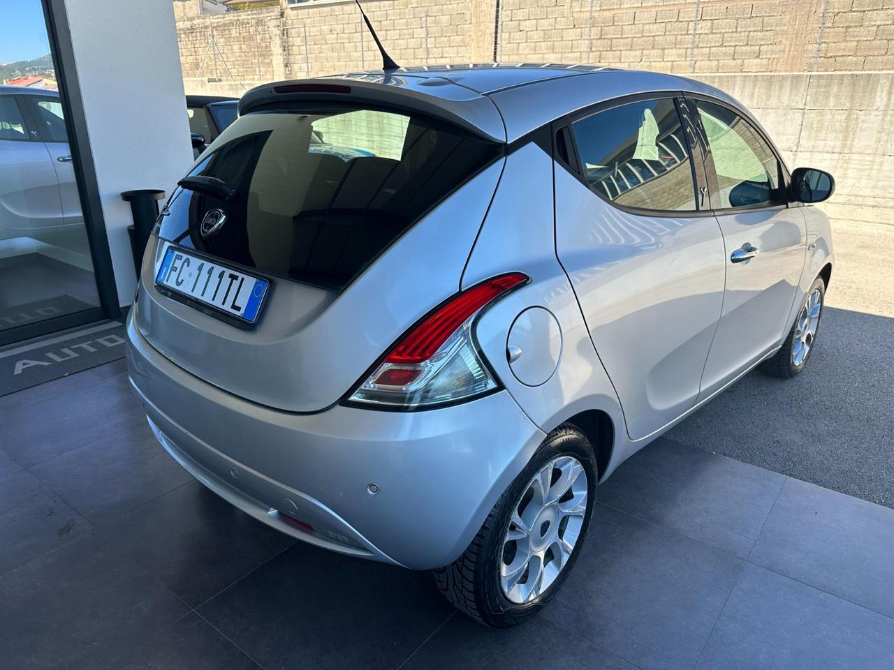Lancia Ypsilon 5 Porte Ypsilon 1.3 mjt Gold s&s 95cv