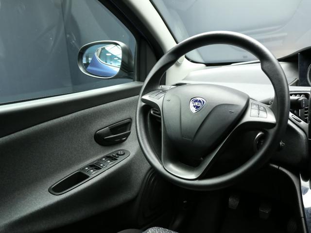 LANCIA Ypsilon 1.0 FireFly 5 porte S&S Hybrid Silver Plus