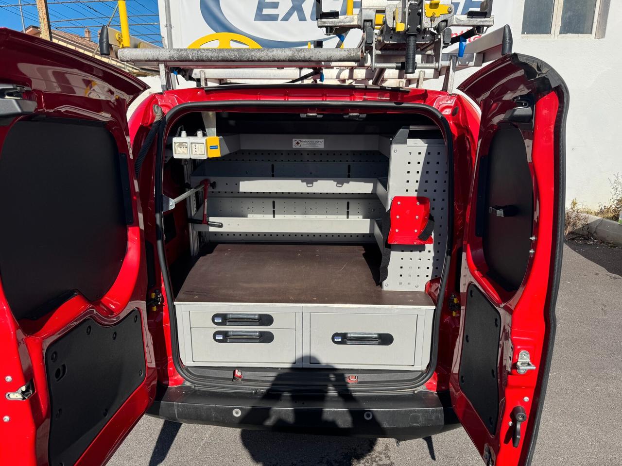 Fiat Fiorino 1.3 MJT 95CV Furgone Adventure E5+