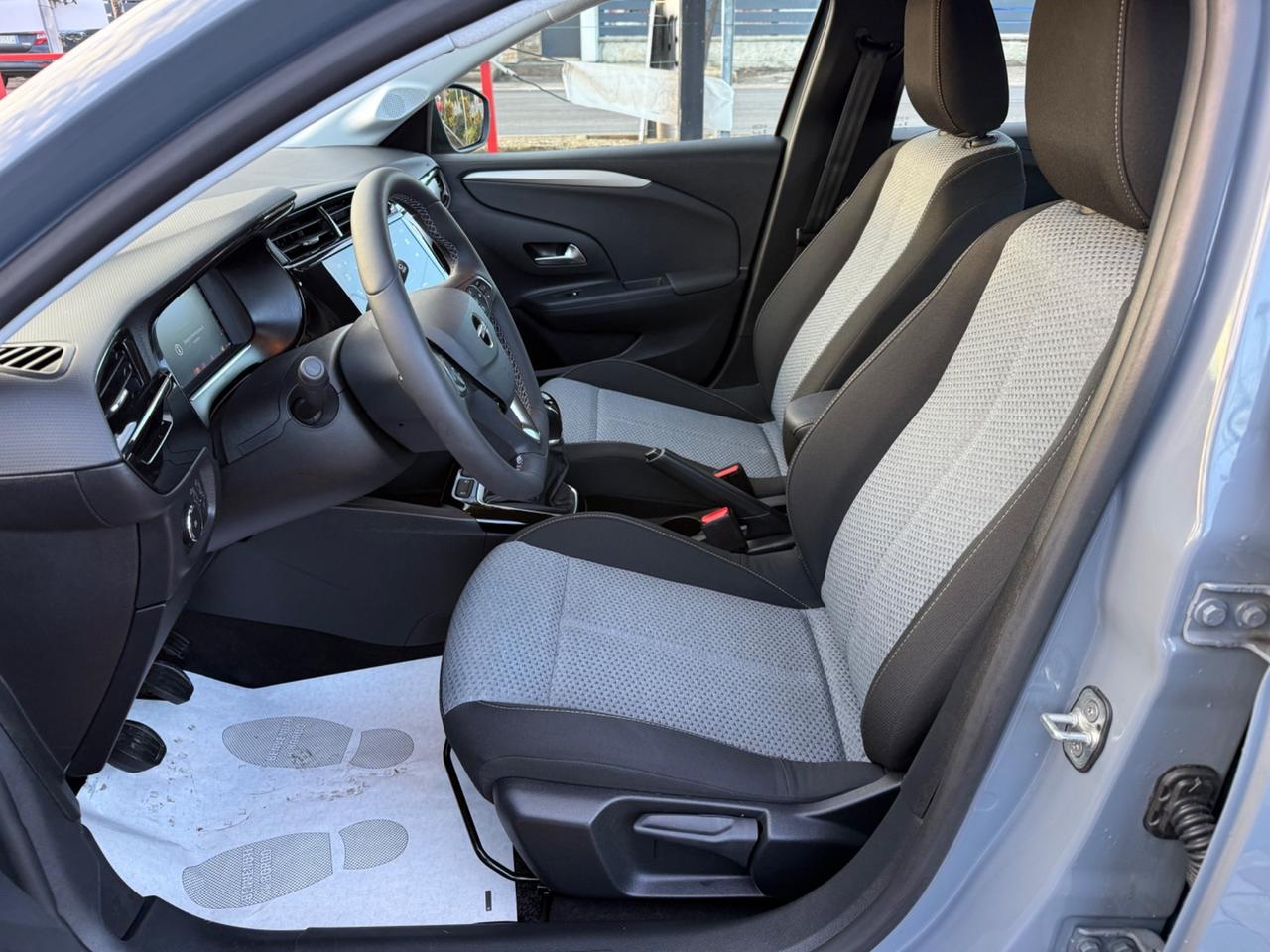 Opel Corsa 1.2 75CV MT5 NEOPATENTATI