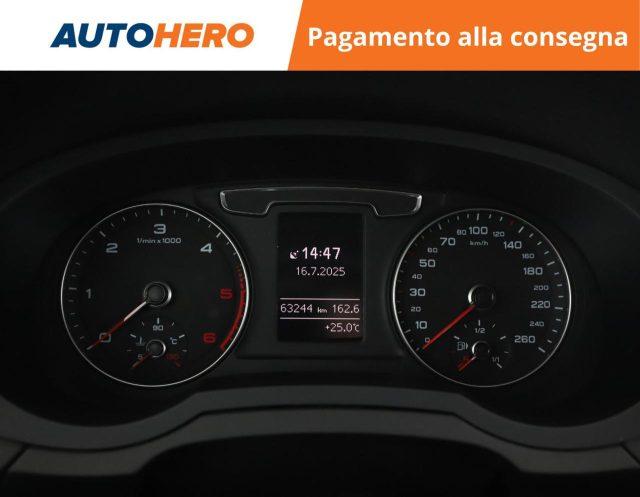 AUDI Q3 2.0 TDI 120 CV Business