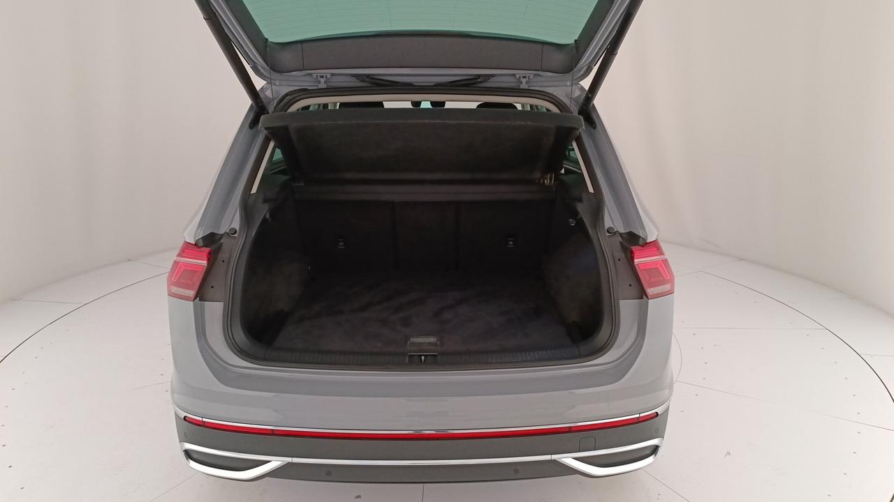 VOLKSWAGEN Tiguan 2.0 tdi Elegance 150cv dsg
