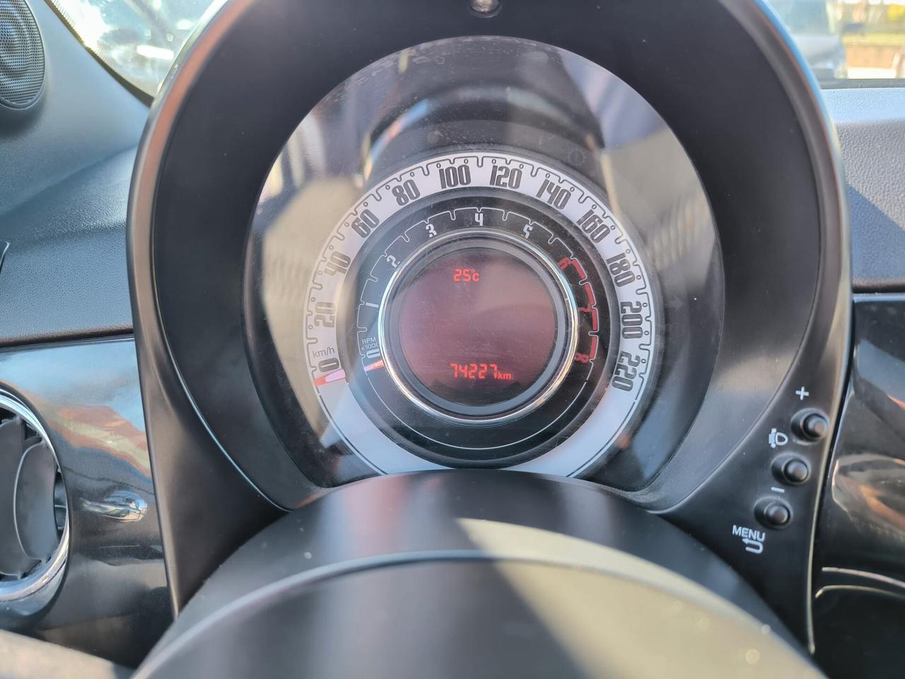 Fiat 500 1.0 Hybrid Dolcevita