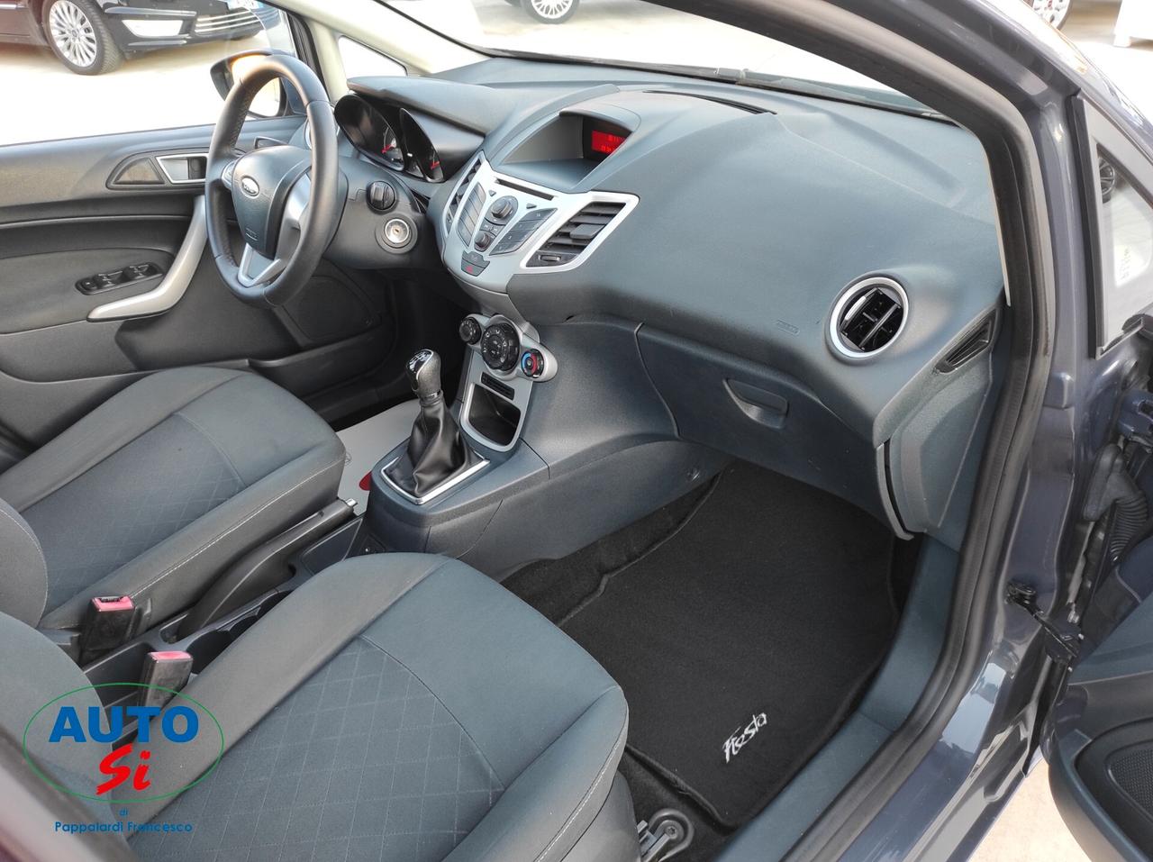 Ford Fiesta 1.4 TDCi - 70cv NEOPATENTATI