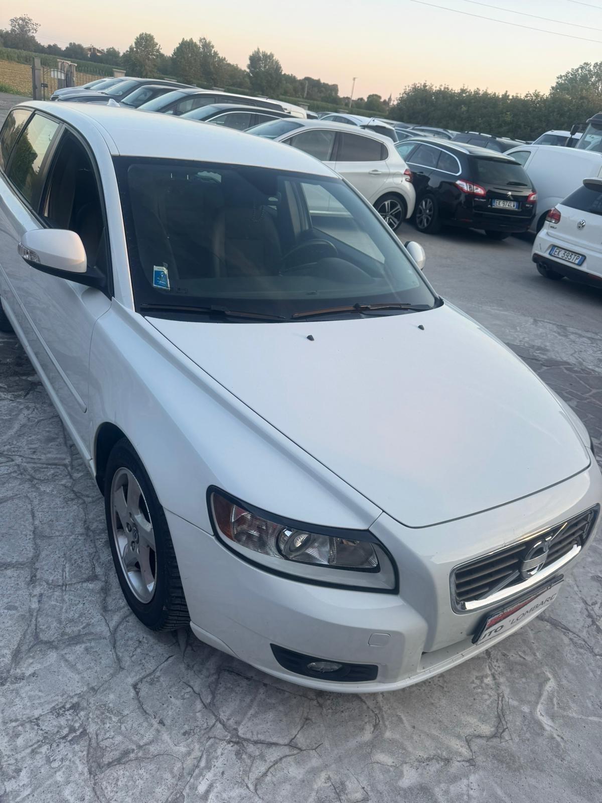 Volvo V50 D2 R-design(problema iniettore)