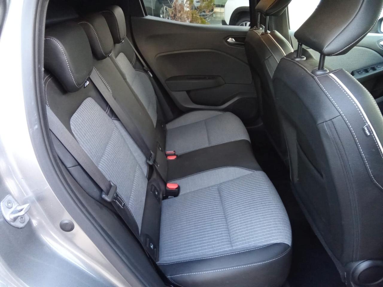 Renault Clio TCe 90 CV 5 porte Techno