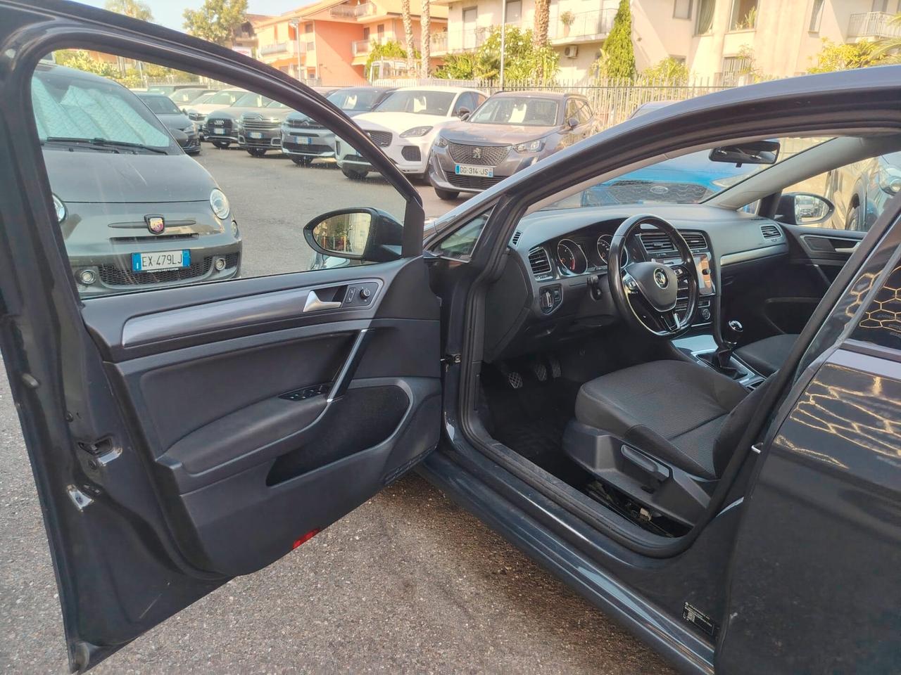 Volkswagen Golf 1.6 TDI 115 CV 5p