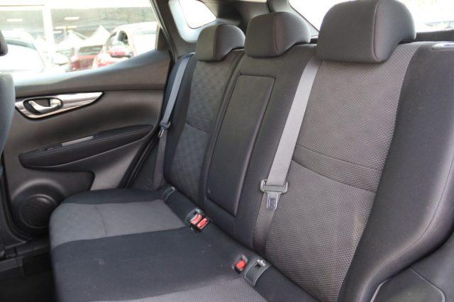 NISSAN Qashqai 1.2 DIG-T