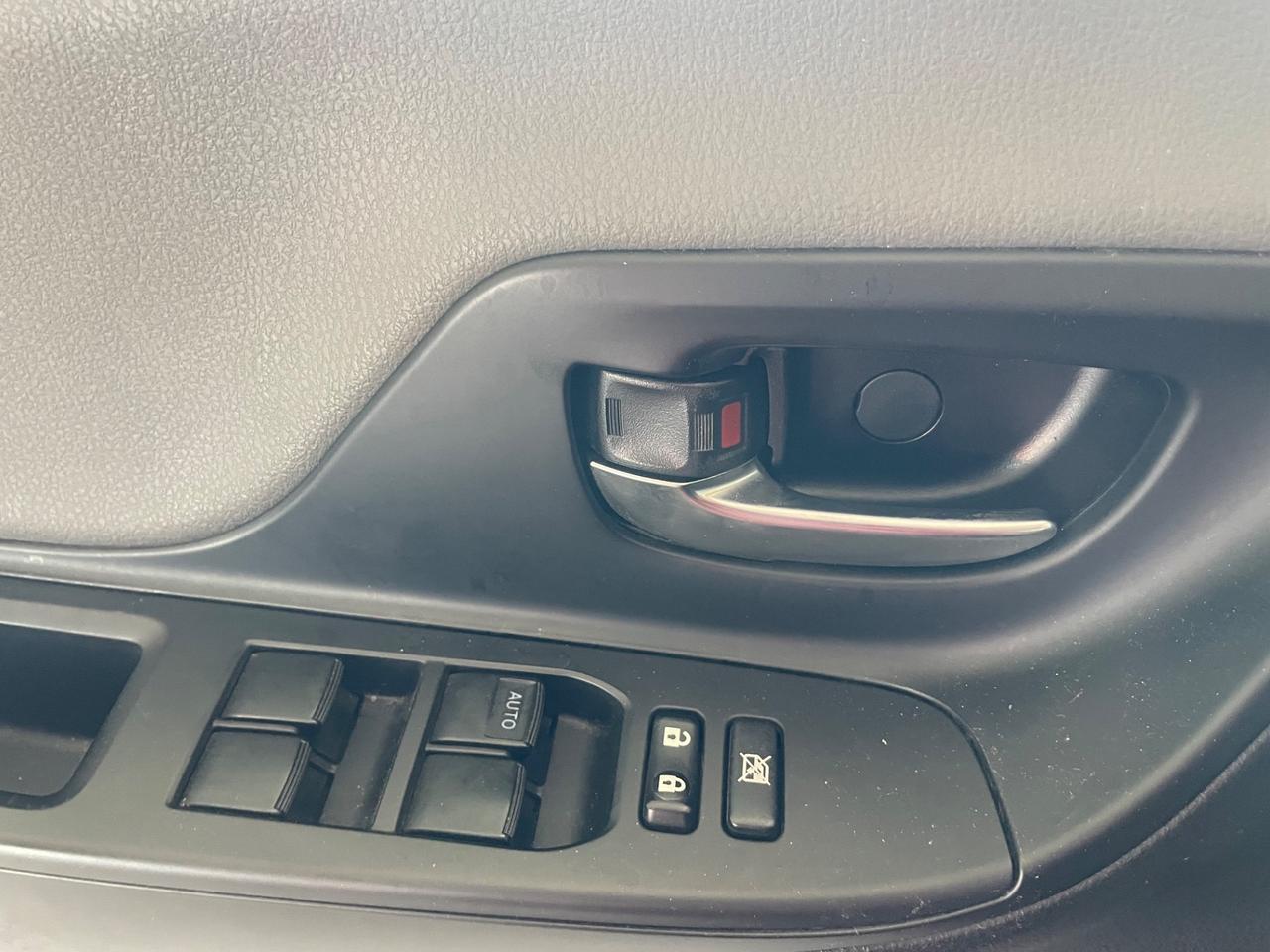 Toyota Yaris 1.5 Hybrid 5 porte Active - Nessun vincolo -