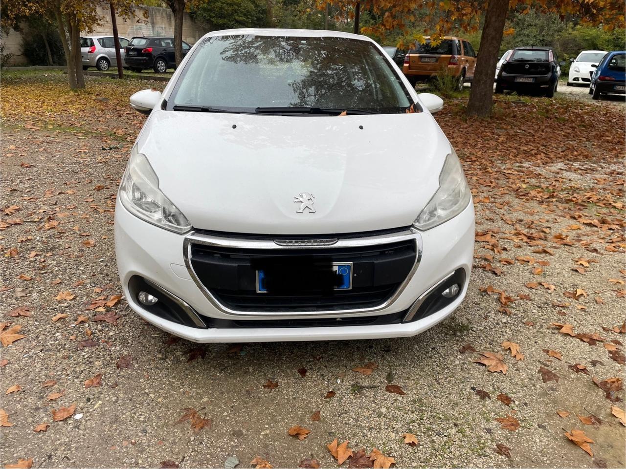 Peugeot 208 BlueHDi 75 5 porte Allure