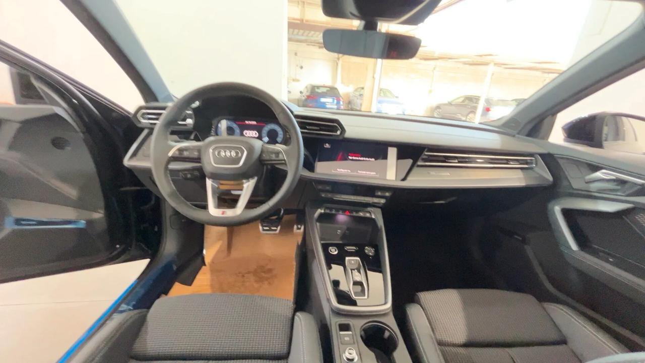 AUDI A3 SPORTBACK TETTO APRIIBLE S LINE S TRONIC