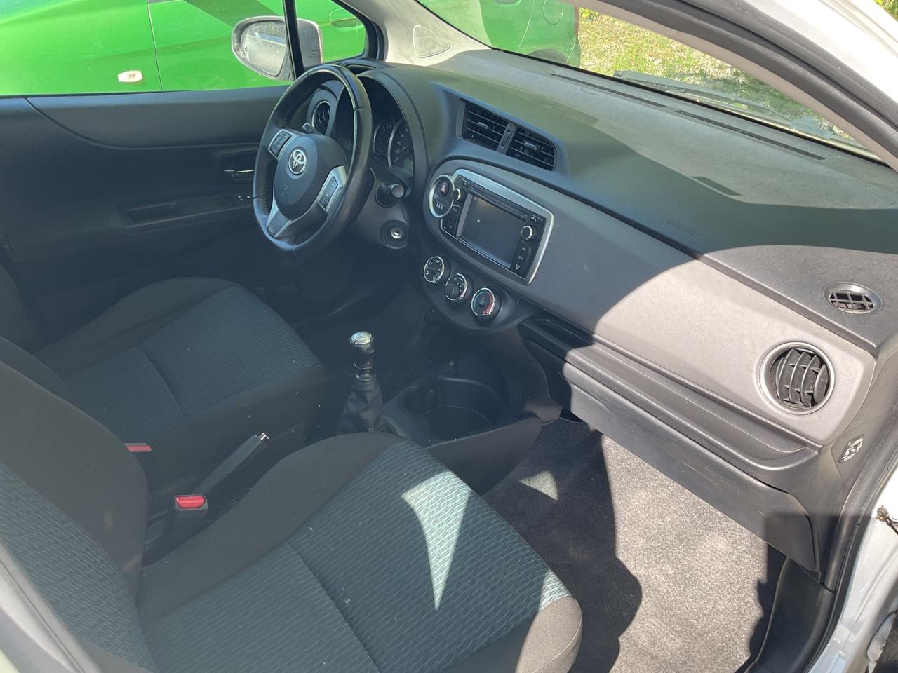 Toyota Yaris 1.3 5 porte Active