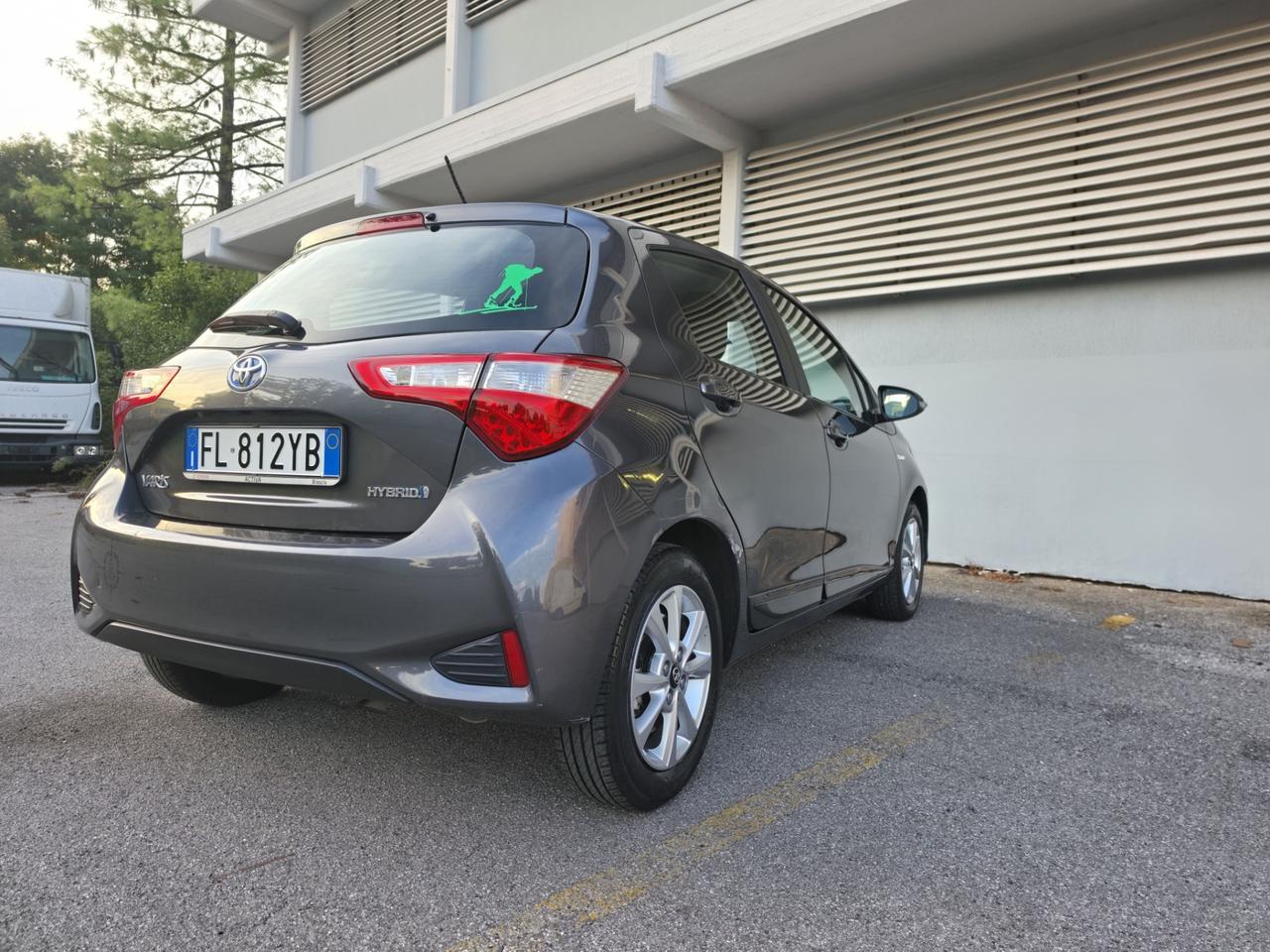 Toyota Yaris 1.5 Hybrid 5 porte Active