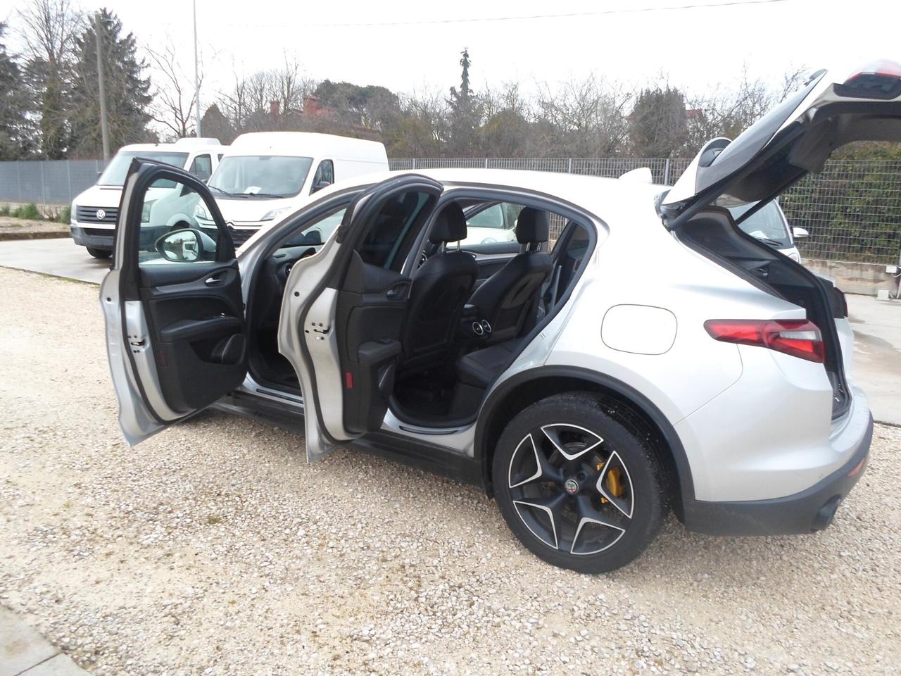 Alfa Romeo Stelvio 2.2 Turbodiesel 190 CV AT8 Q4 Sprint