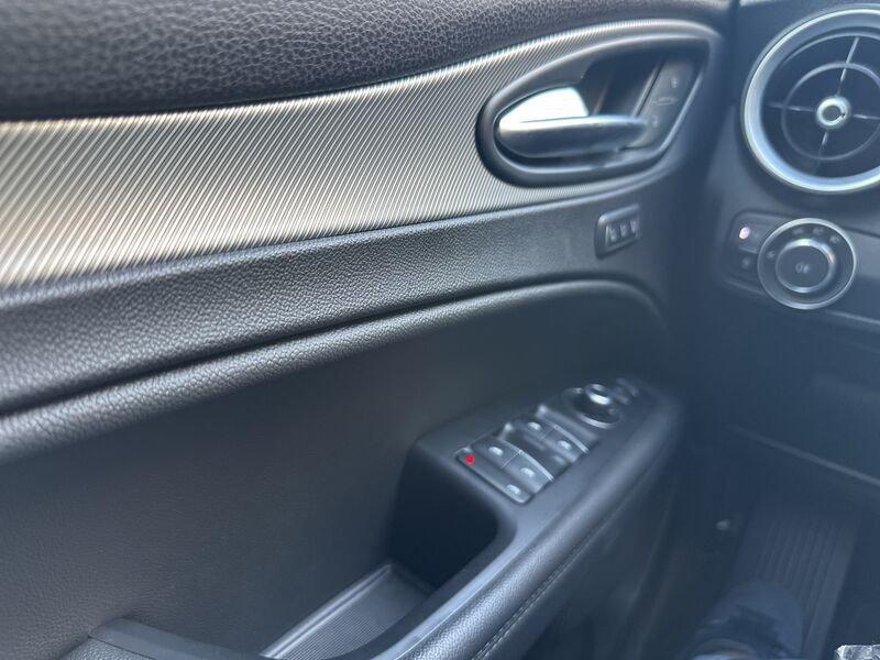 Alfa Romeo Stelvio 2.2 Turbodiesel 210 CV AT8 Q4 Veloce