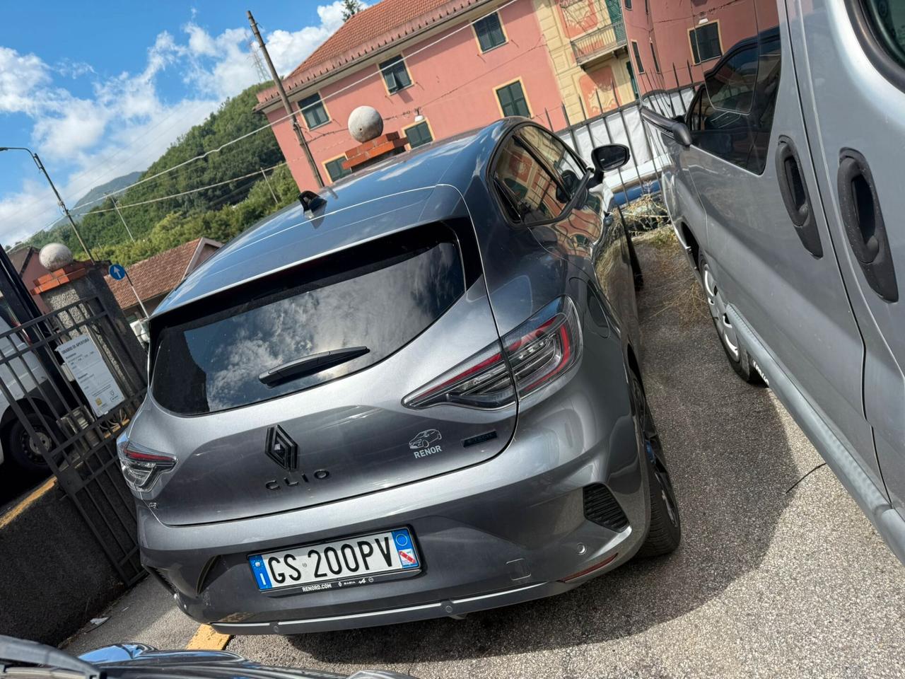 Renault Clio Full Hybrid E-Tech 145 CV 5 porte Equilibre