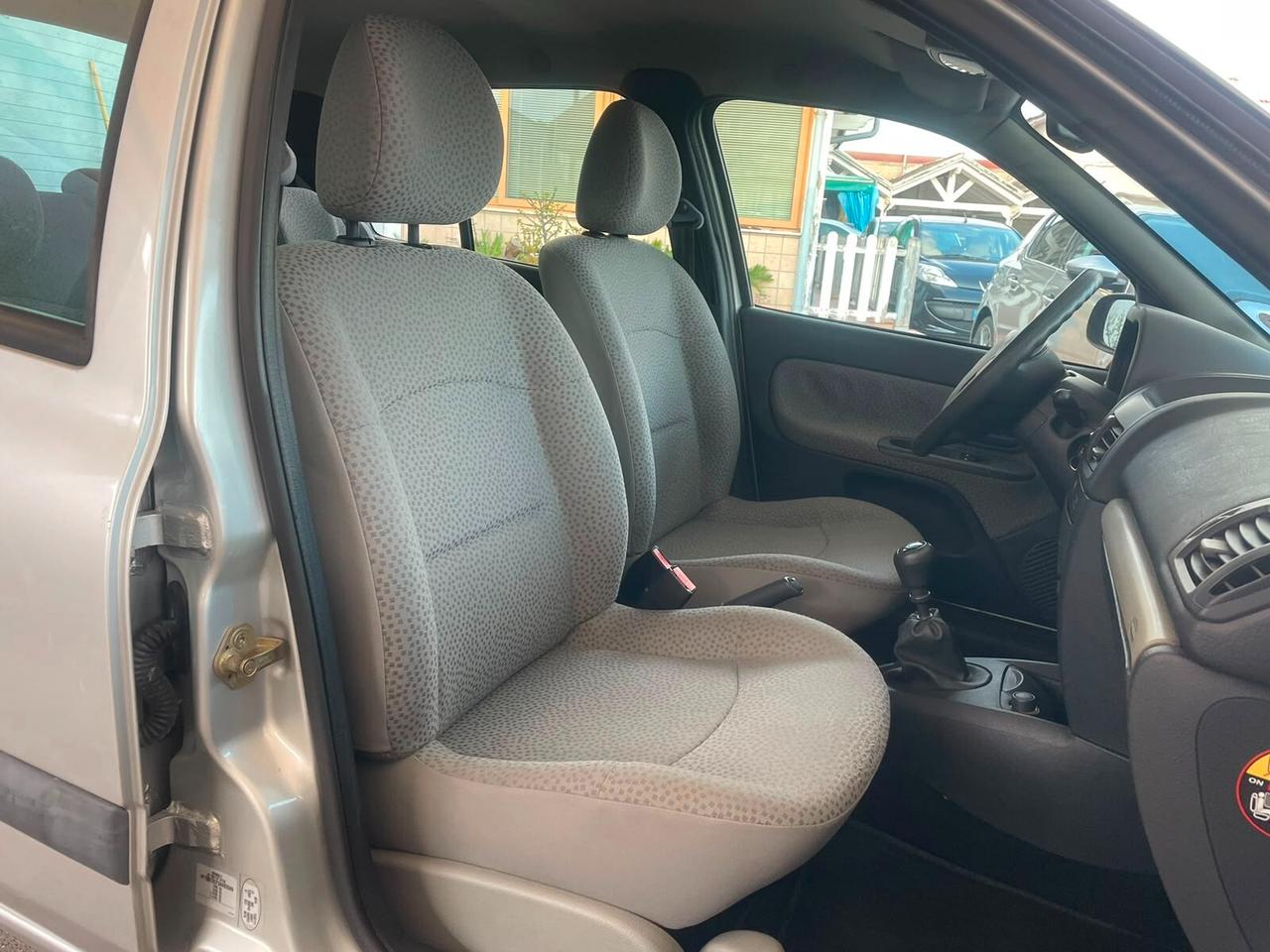 Renault Clio 1.2 cat 5 porte Fairway