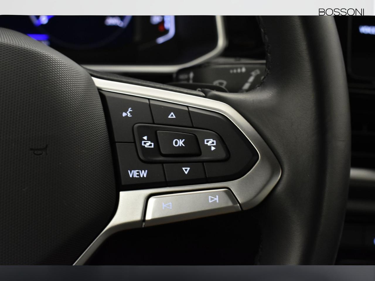 Volkswagen T-Roc 2.0 tdi scr 150cv r line dsg