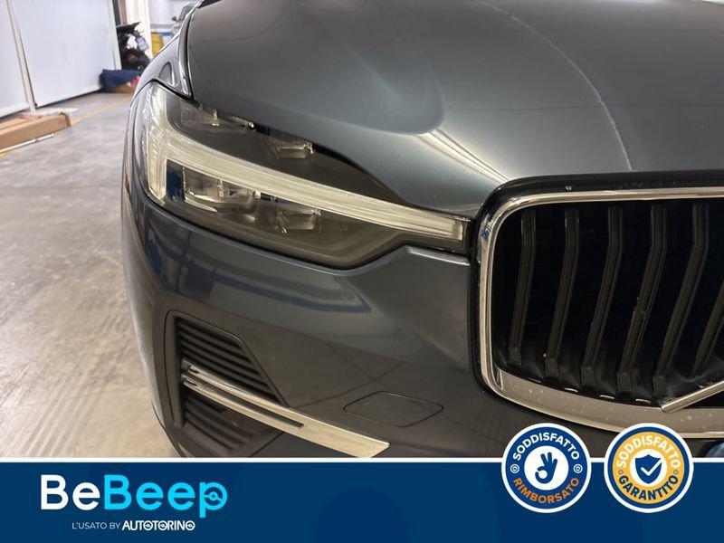 Volvo XC60 2.0 B4 MOMENTUM PRO AWD AUTO