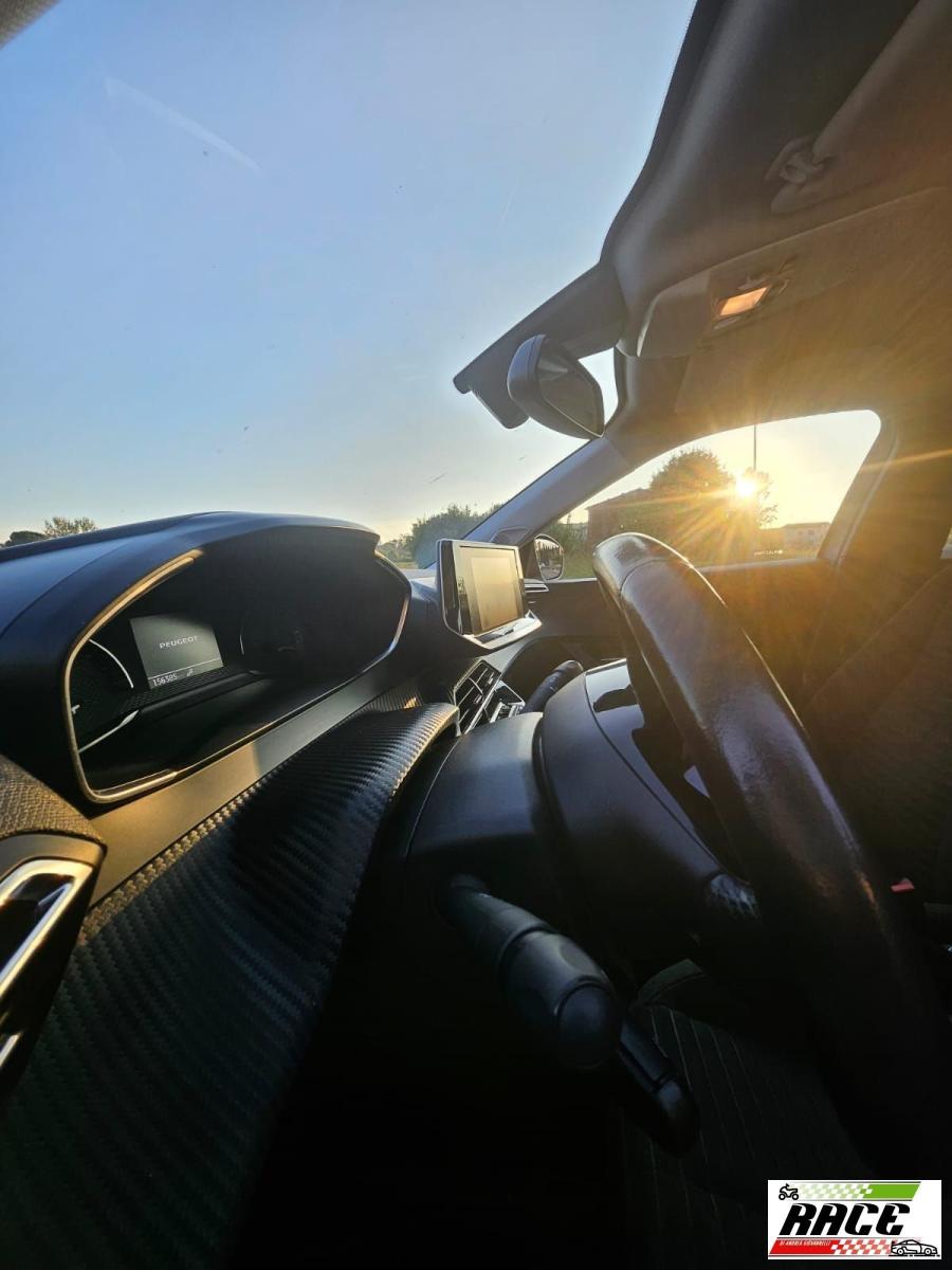 PEUGEOT - 2008 - BlueHDi 110 S&S Active