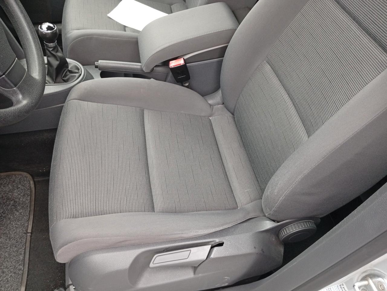 Volkswagen Touran 1.6 Trendline Bifuel G