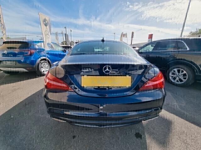 Mercedes-benz CLA 180 d Premium (AMG)