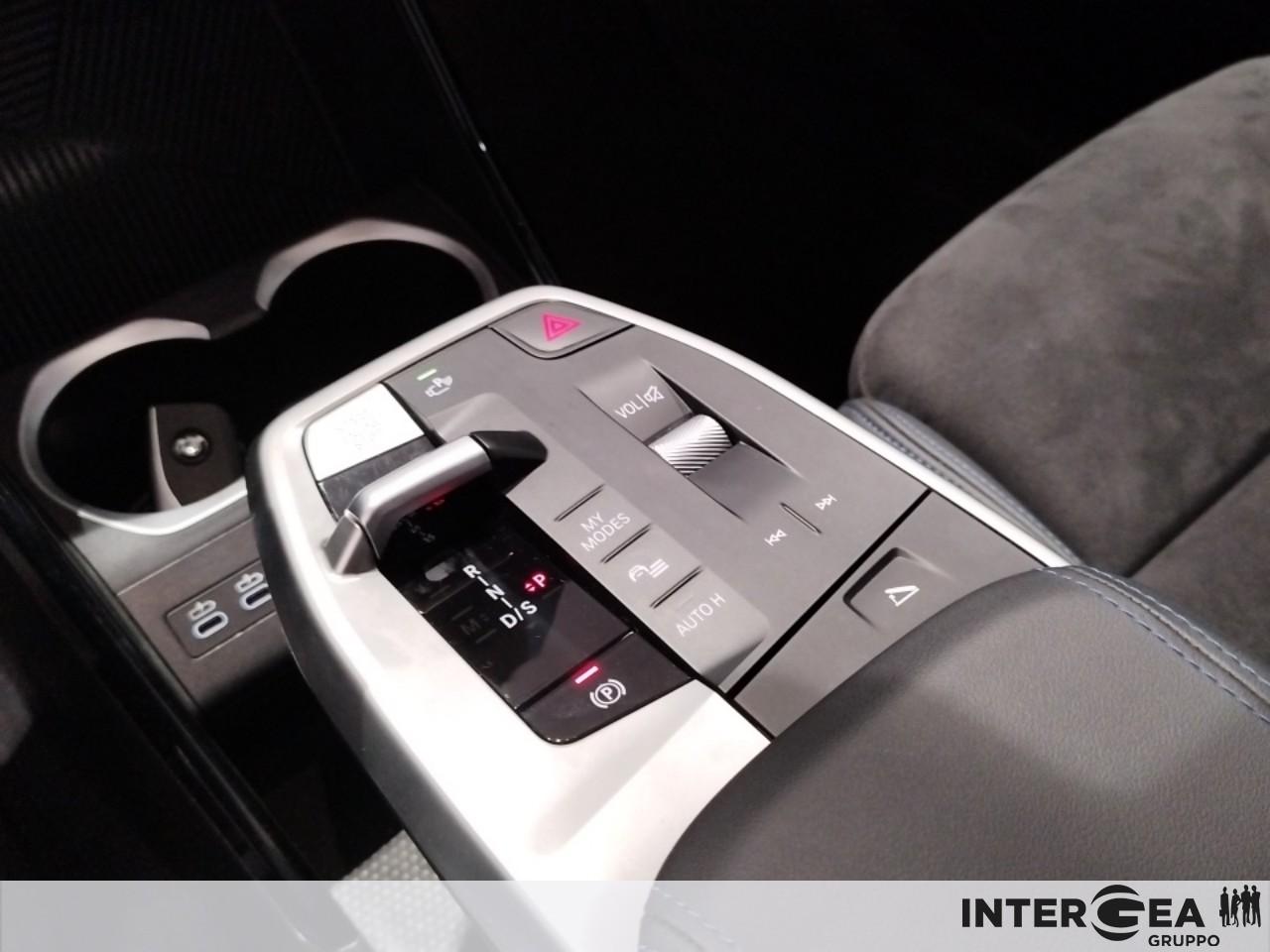 BMW X1 xdrive20d mhev 48V MSport auto