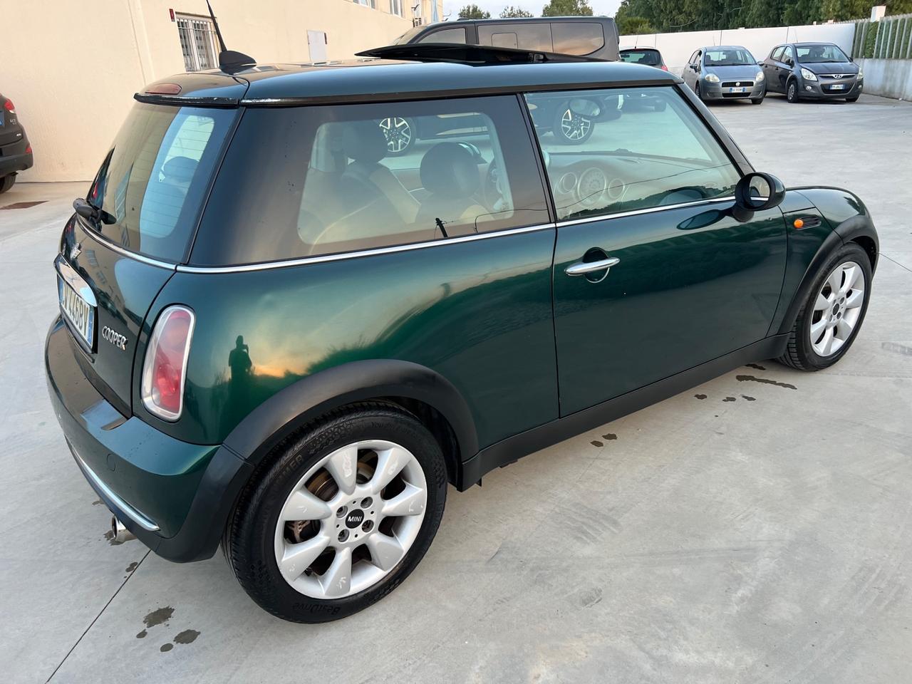 Mini 1.6 benzina 16V Cooper 2005