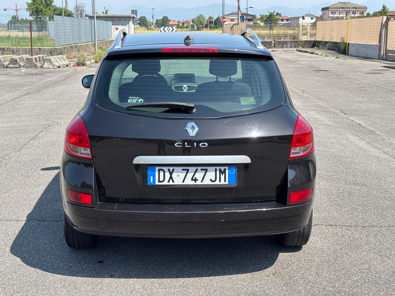 Renault Clio 1.2 16V TCE 100CV UNI PRO!