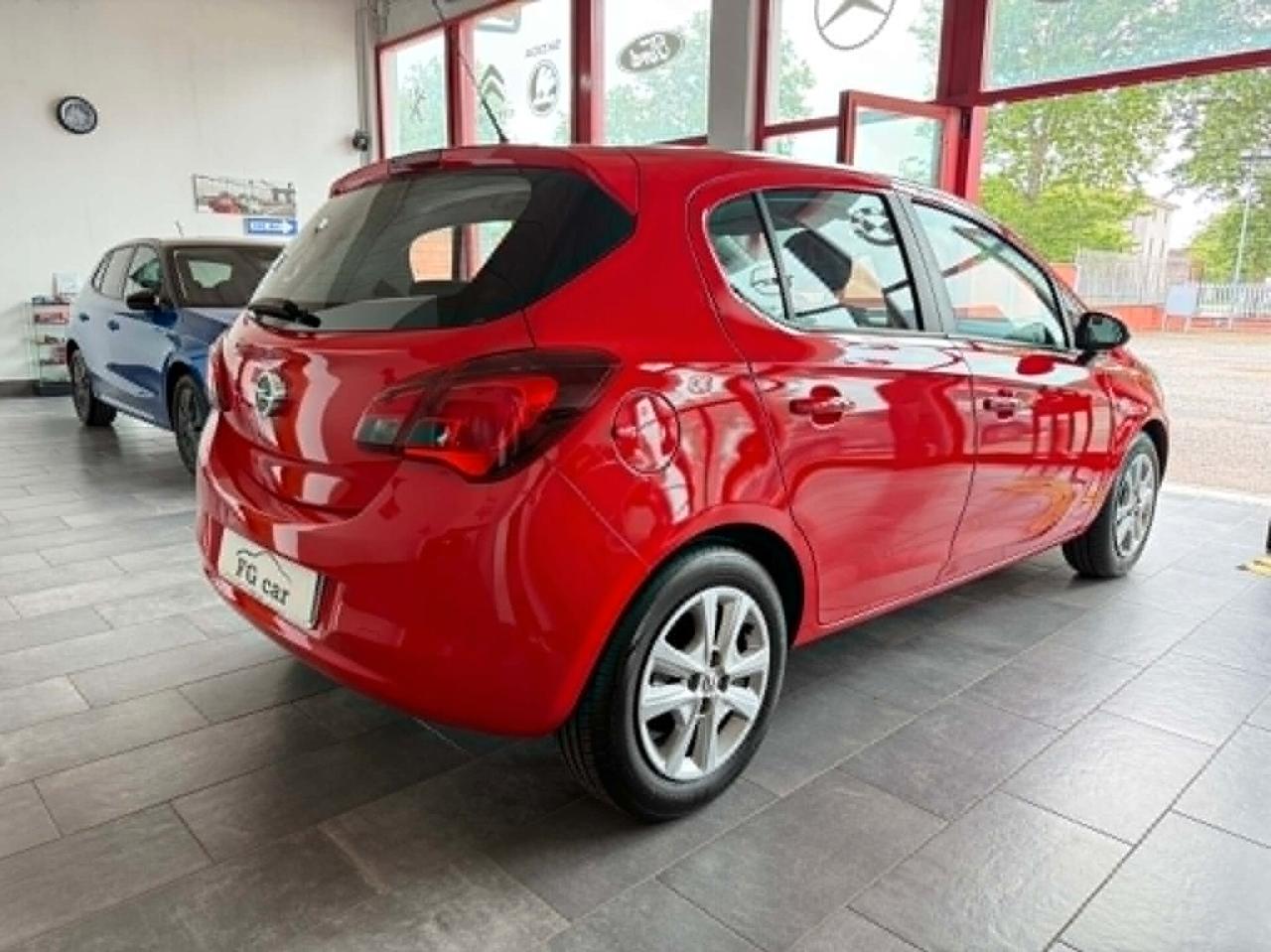 Opel Corsa 1.2 5 porte n-Joy 69CV NEOPATENTATI