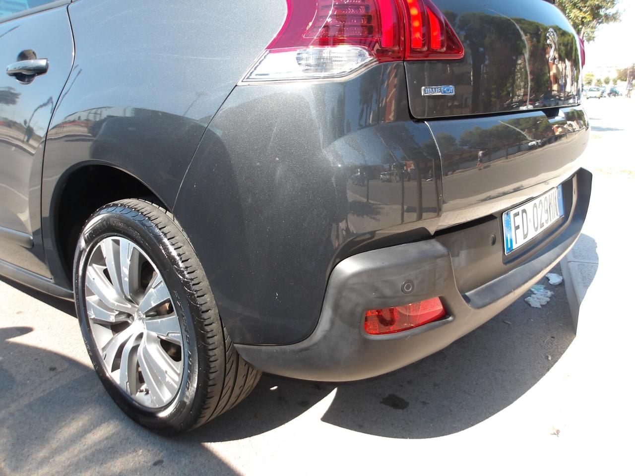 PEUGEOT 3008 1.6 DIESEL-AUTO-GARANZIA FULL