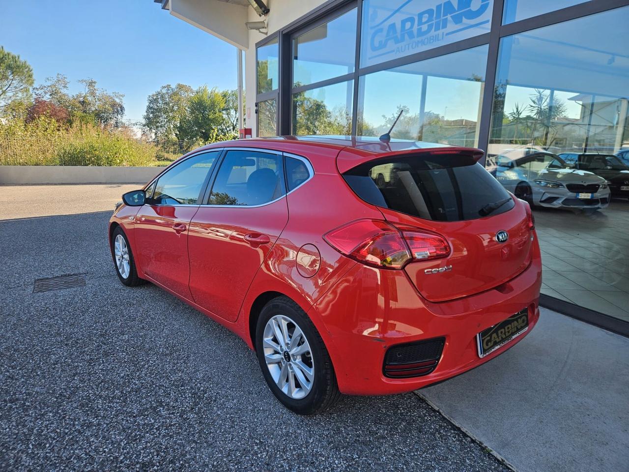 Kia Cee'd 1.0 T-GDI 100 CV 5 porte EcoDynamics Cool