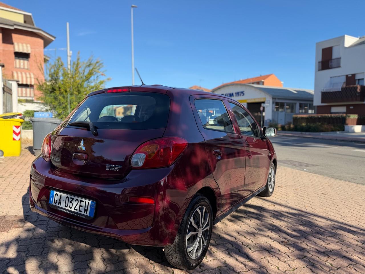 Mitsubishi Space Star 1.0 ClearTec Intense NAVI