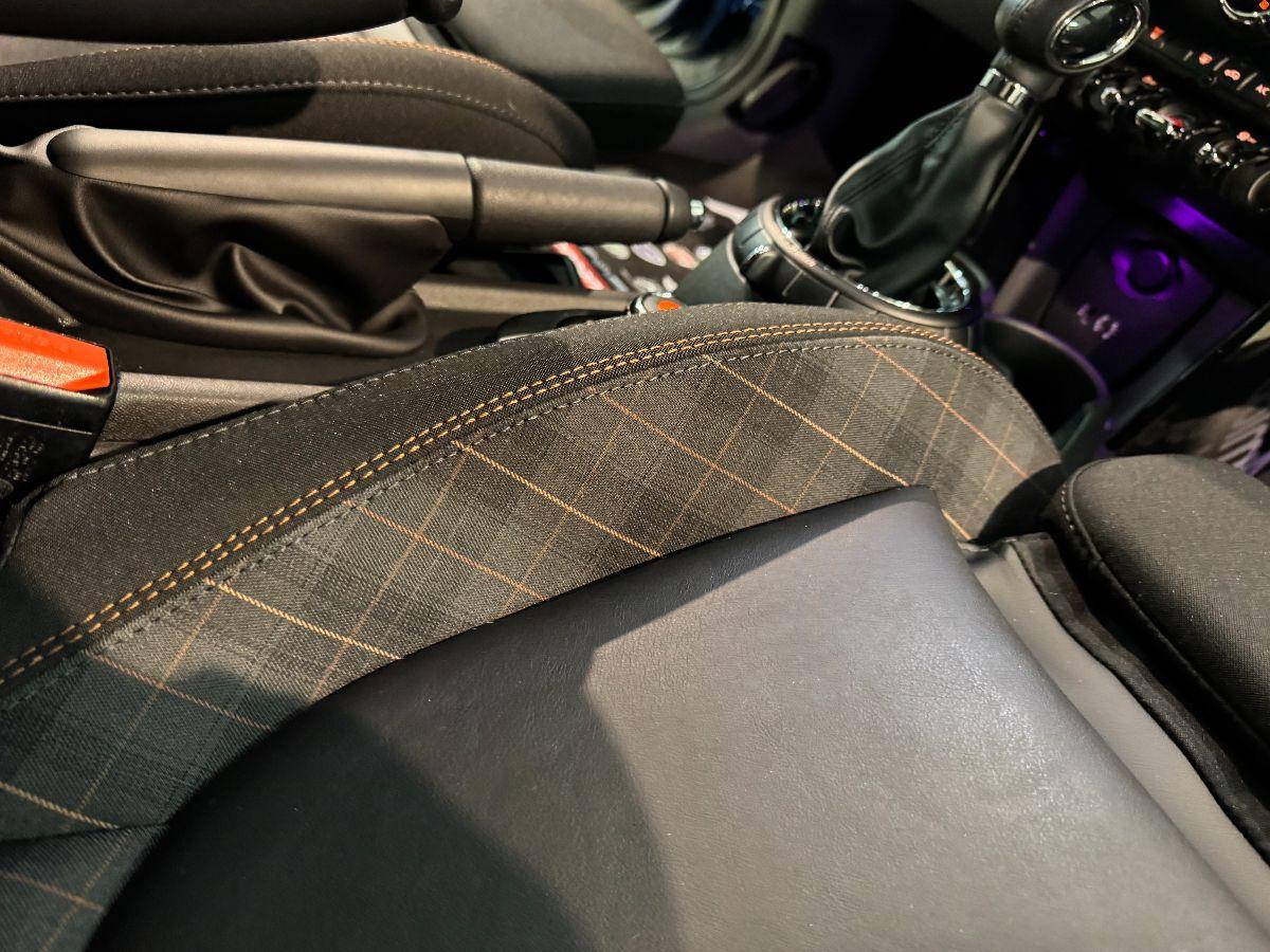 MINI Cooper D 1.5 Seven 5P