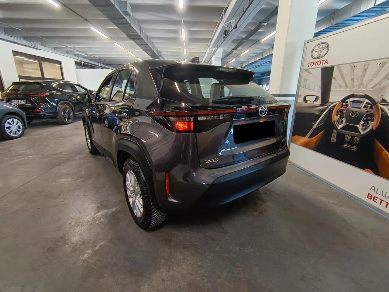 Toyota Yaris Cross 1.5 Hybrid E-CVT Business