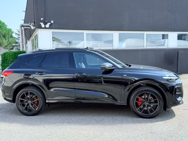 AUDI Q5 TFSI S tronic S line edition ACC - NAVI - TETTO