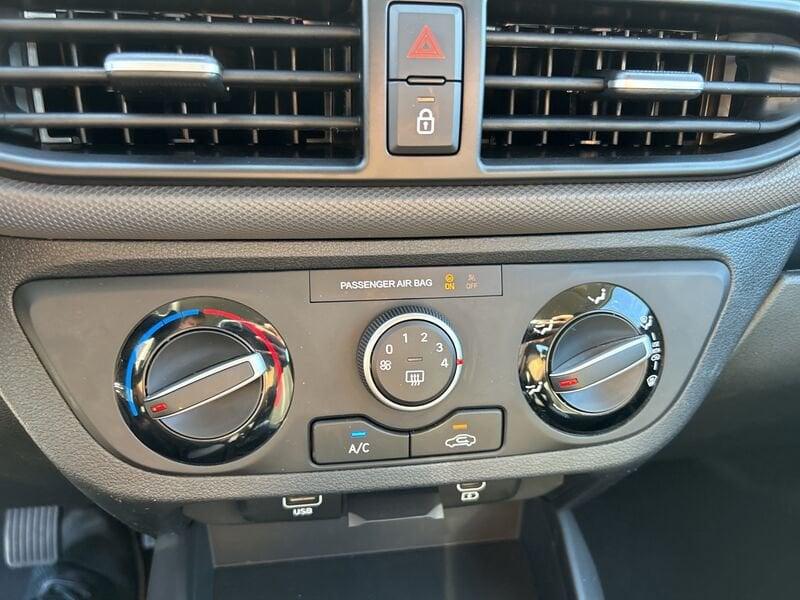 Hyundai i10 NUOVA PE MY25 5P 1.0 MT CONNECTLINE