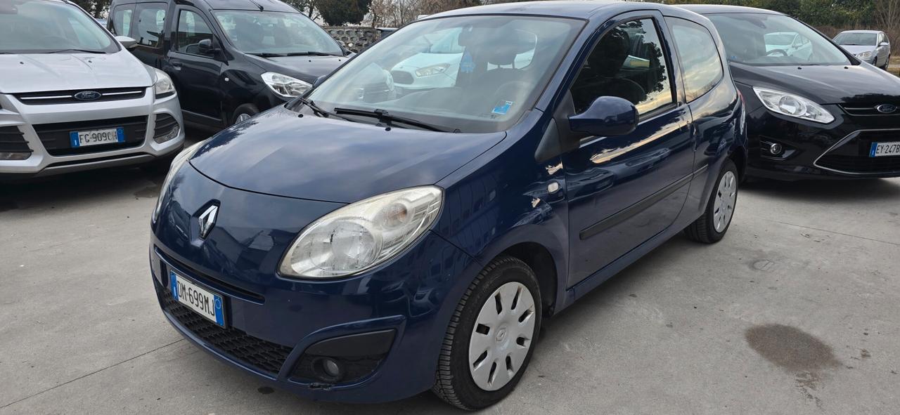 Renault Twingo 1.2 8V. Benzina economica